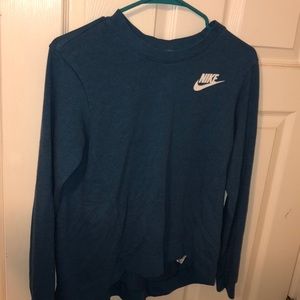 Women’s Nike blue crewneck